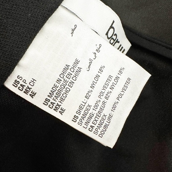 Bar III Deep Plunge V-Wire One-Piece Swimsuit Size Small Black - Picture 5 of 10